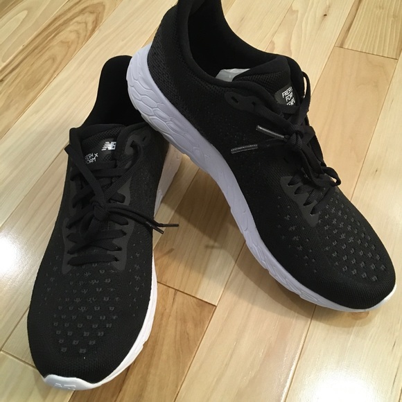 New Balance Fresh Foam X Tempo Shoe Women’s Black Size 11 - Picture 3 of 10